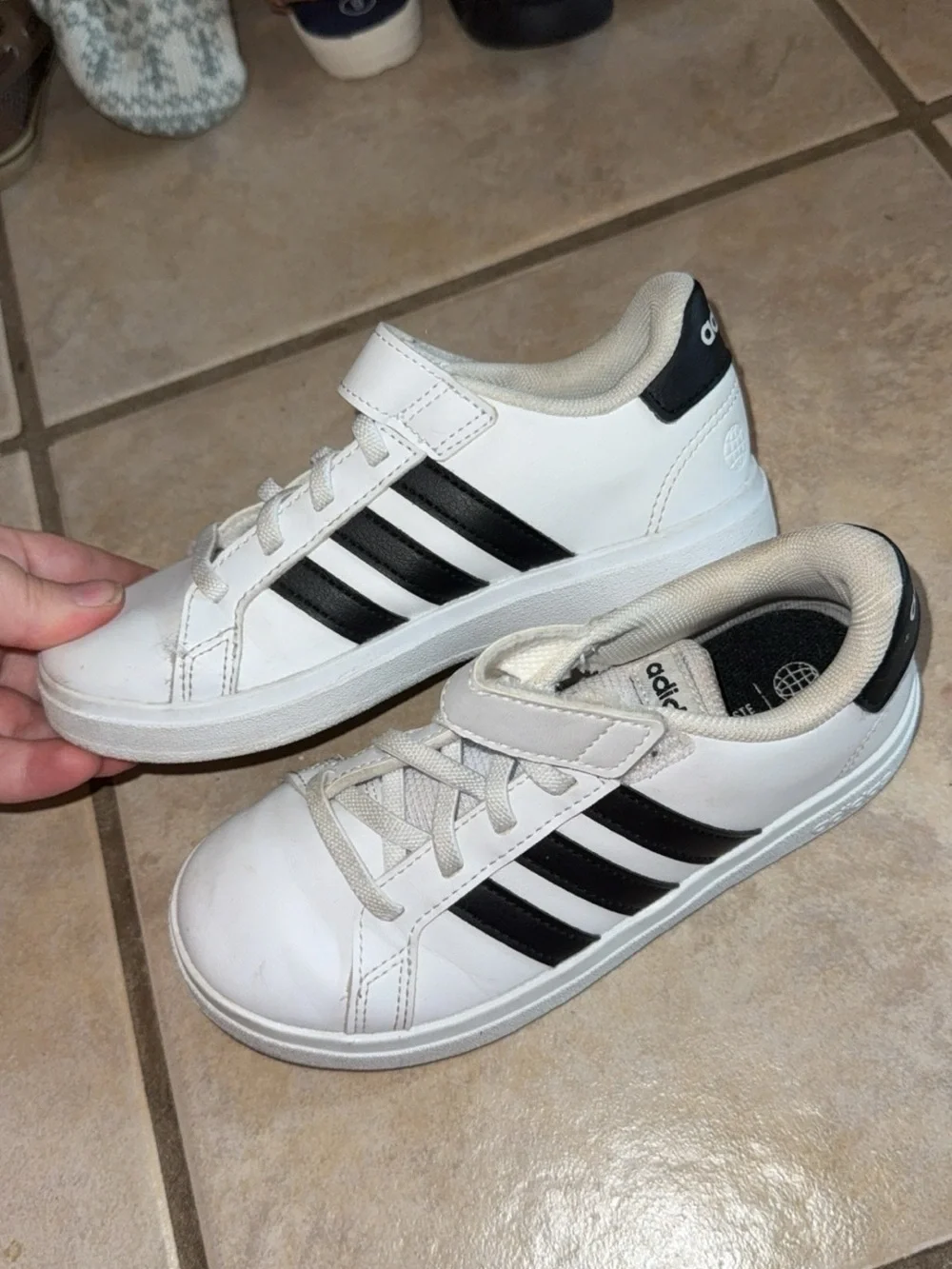 adidas classic kids